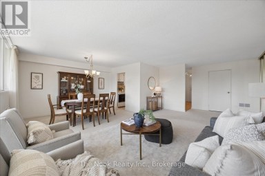 304 - 120 ELGIN STREET W Oshawa (O'Neill) Ontario photo 4