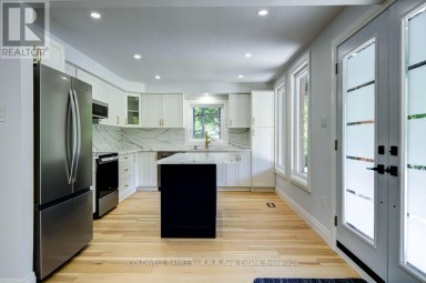 57 38th Street N, Wasaga Beach Ontario