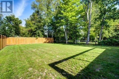 57 38th Street N, Wasaga Beach Ontario