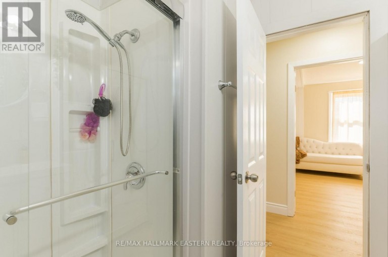 847 ST MARY'S STREET, Peterborough (Otonabee Ward 1), Ontario, K9J4H4
