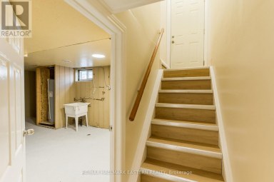 847 ST MARY'S STREET Peterborough (Otonabee Ward 1) Ontario photo 33