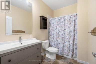 1752 HIGHWAY 35 S Kawartha Lakes (Manvers) Ontario photo 17