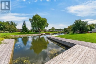 38 WILLOWBANK ROAD W, Gananoque Ontario