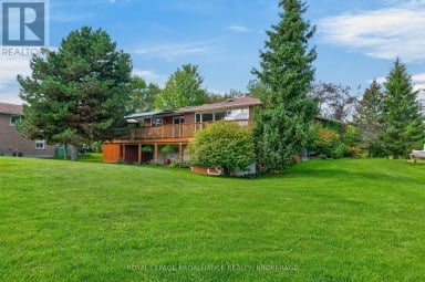 38 WILLOWBANK ROAD W, Gananoque Ontario