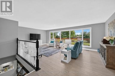 38 WILLOWBANK ROAD W, Gananoque Ontario