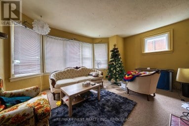 63 PEMBROKE STREET, Kingston (Central City East) Ontario