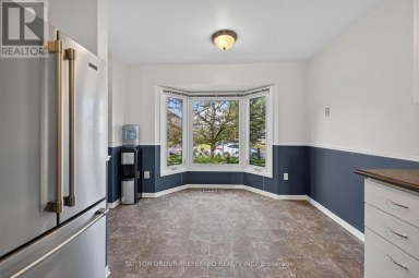 185 MARTINET AVENUE London East (East I) Ontario photo 8