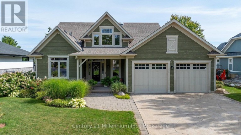 133 EAST RIDGE DRIVE, Blue Mountains, Ontario, N0H2P0