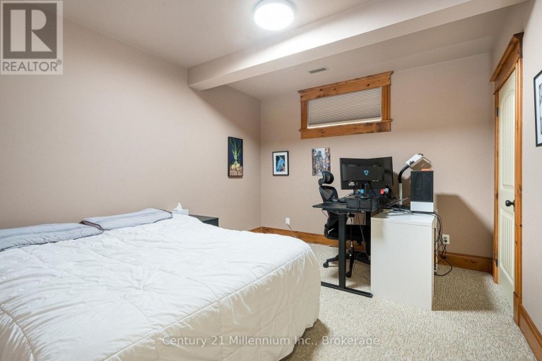 133 EAST RIDGE DRIVE, Blue Mountains, Ontario, N0H2P0