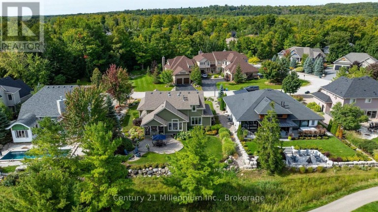 133 EAST RIDGE DRIVE, Blue Mountains, Ontario, N0H2P0