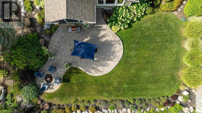 133 EAST RIDGE DRIVE, Blue Mountains, Ontario, N0H2P0