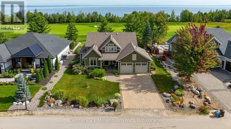 133 EAST RIDGE DRIVE, Blue Mountains, Ontario, N0H2P0