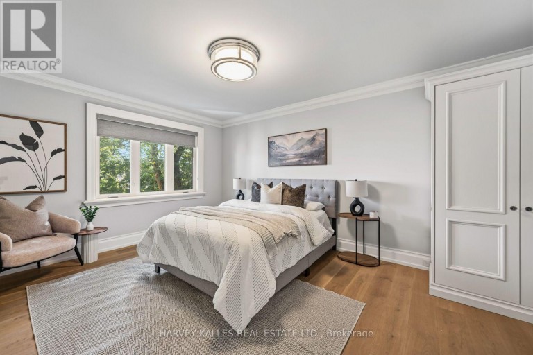 523 VESTA DRIVE, Toronto (Forest Hill South), Ontario, M5P3A9