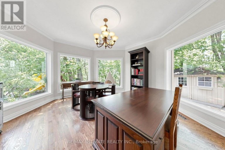 25 BELLEHAVEN CRESCENT, Toronto (Scarborough Village), Ontario, M1M1H2