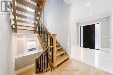 367 PENN AVENUE Newmarket (Bristol-London) Ontario photo 4