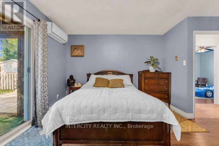 202 COLLINGS AVENUE, Bradford West Gwillimbury (Bradford), Ontario, L3Z1W1