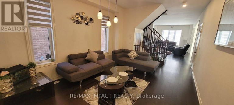11 IVOR CRESCENT N, Brampton (Northwest Brampton), Ontario, L7A4L5