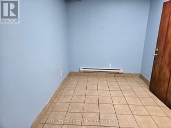 B1 - 111 SIMCOE STREET N Oshawa (O'Neill) Ontario photo 10