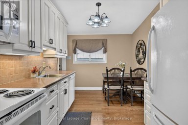 1296 HUDSON STREET Peterborough (Northcrest Ward 5) Ontario photo 12