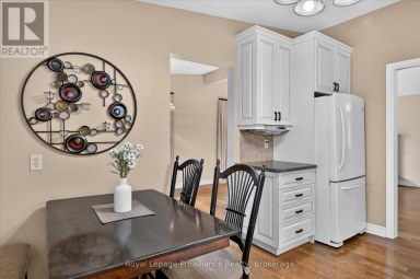 1296 HUDSON STREET Peterborough (Northcrest Ward 5) Ontario photo 14