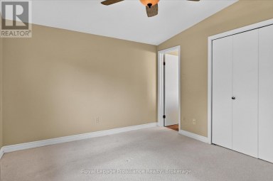1296 HUDSON STREET Peterborough (Northcrest Ward 5) Ontario photo 16