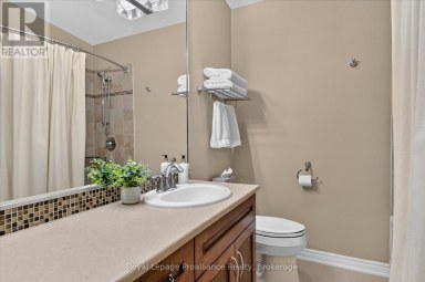 1296 HUDSON STREET Peterborough (Northcrest Ward 5) Ontario photo 22
