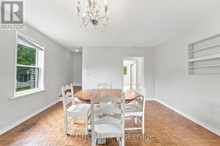 10342 RAVENSHOE ROAD, Georgina (Baldwin), Ontario, L9P1R2
