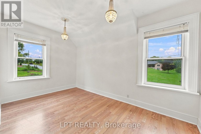 10342 RAVENSHOE ROAD, Georgina (Baldwin), Ontario, L9P1R2
