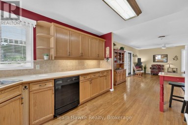 255 HANLY STREET Midland Ontario photo 12