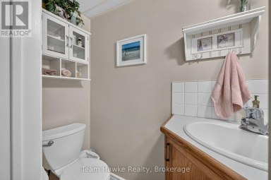 255 HANLY STREET Midland Ontario photo 18