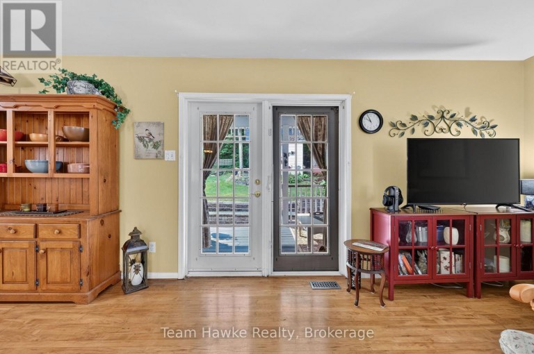 255 HANLY STREET, Midland, Ontario, L4R2N8