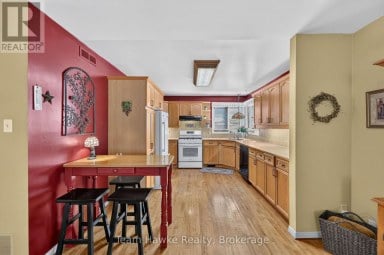 255 HANLY STREET Midland Ontario photo 9