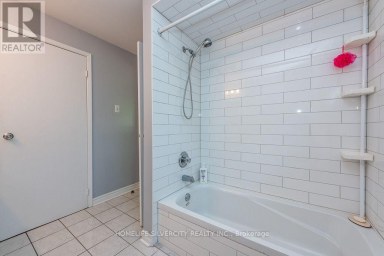 3602 DUNRANKIN DRIVE Mississauga (Malton) Ontario photo 32