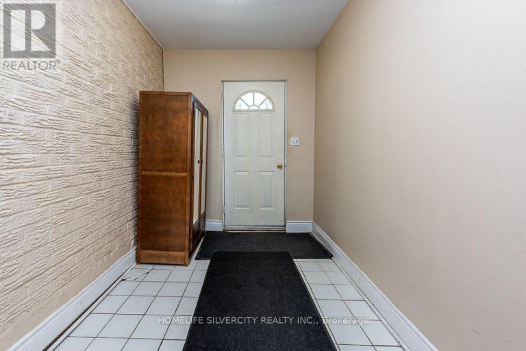 3602 DUNRANKIN DRIVE, Mississauga (Malton), Ontario, L4T1V9