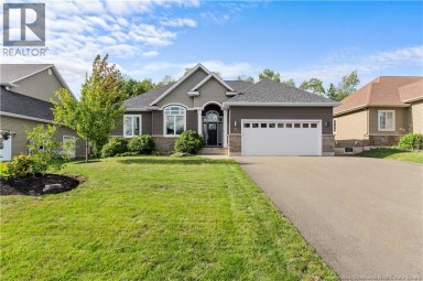 34 Valmont Crescent Dieppe New Brunswick photo 1