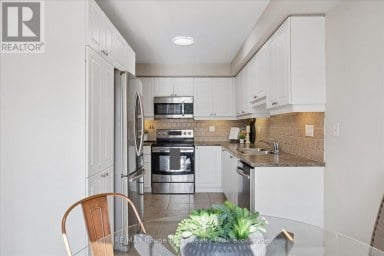 85 LANDER CRESCENT Clarington (Bowmanville) Ontario photo 12