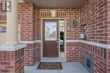 85 LANDER CRESCENT Clarington (Bowmanville) Ontario photo 3