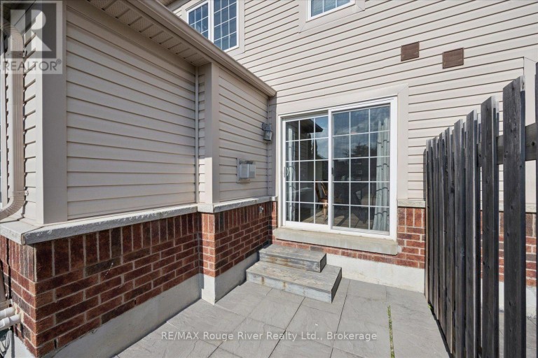 85 LANDER CRESCENT, Clarington (Bowmanville), Ontario, L1C0L4