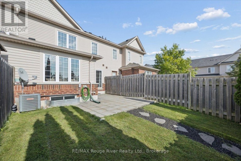85 LANDER CRESCENT, Clarington (Bowmanville), Ontario, L1C0L4