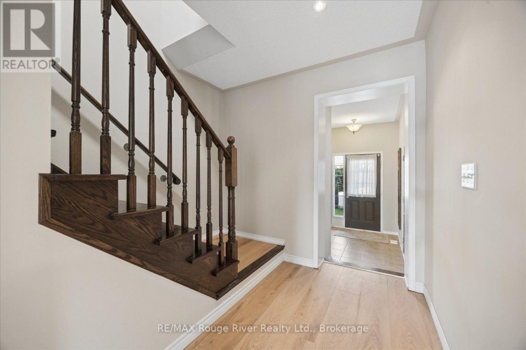 85 LANDER CRESCENT, Clarington (Bowmanville), Ontario, L1C0L4