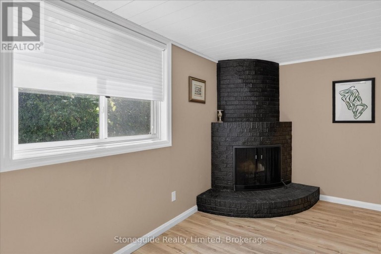 1261 PULPIT ROAD, Peterborough (Monaghan Ward 2), Ontario, K9K1H4