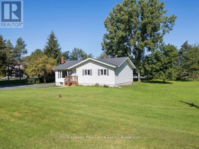 247 HARMONY ROAD, Belleville (Thurlow Ward), Ontario, K0K1V0