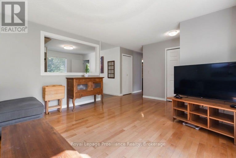 247 HARMONY ROAD, Belleville (Thurlow Ward), Ontario, K0K1V0