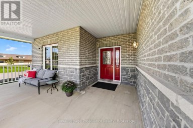 32 MERRILL DRIVE Prince Edward County (Wellington Ward) Ontario photo 3