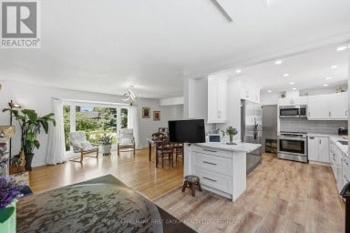 19 DEDRICK DRIVE, Kingston (Central City West) Ontario