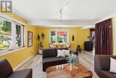 19 DEDRICK DRIVE, Kingston (Central City West) Ontario