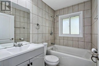 202 MICHAELMAS STREET London East (East C) Ontario photo 18