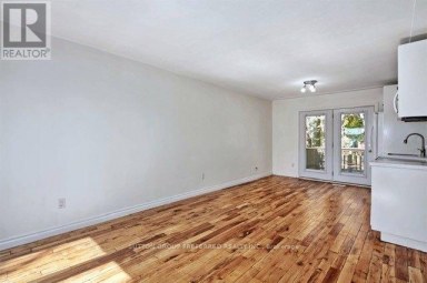 202 MICHAELMAS STREET London East (East C) Ontario photo 8