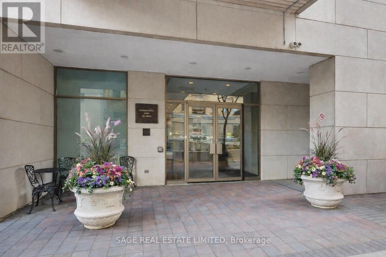 1108 - 298 JARVIS STREET, Toronto (Church-Yonge Corridor), Ontario, M5B2M4