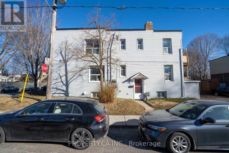 133 DRAYTON AVENUE, Toronto (Woodbine Corridor), Ontario, M4C3L8